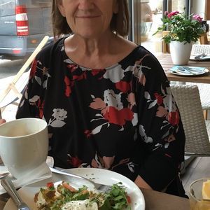 Meet your Posher, Nancy